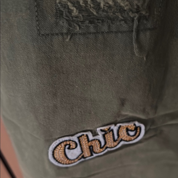 POL Olive Green Cropped Pants with Colorful Accents - Picture 6 of 10